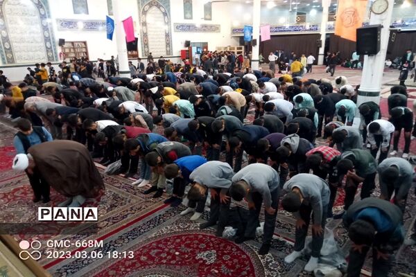 برگزاری مراسم میلاد حضرت مهدی(ع) و جشن تکلیف دانش‌آموزان پسر در تربت جام