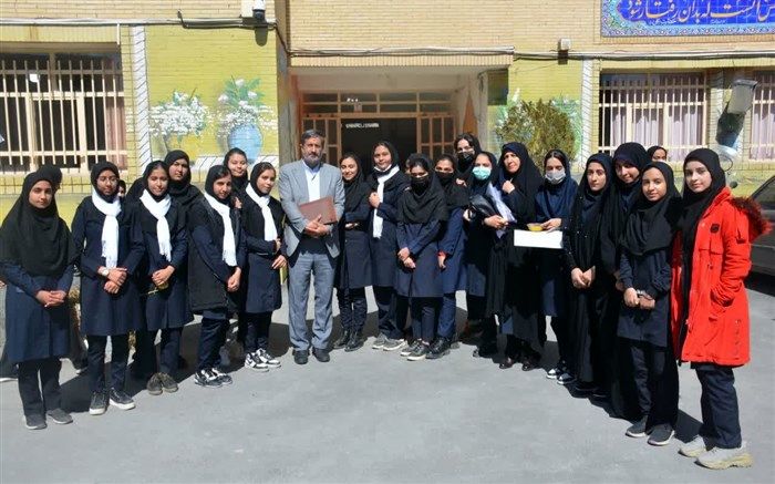 دربرنامه های تربیتی مدارس به اردوهای دانش‌آموزی توجه ویژه شود