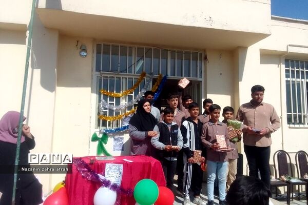 جشن نیمه شعبان درمدرسه امام حسن(ع) و شهید سجادیان رودهن