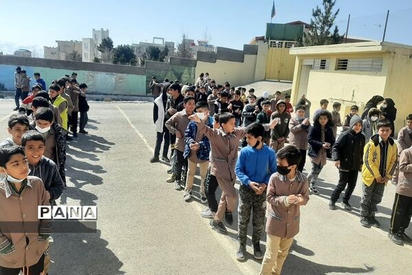 جشن نیمه شعبان درمدرسه امام حسن(ع) و شهید سجادیان رودهن