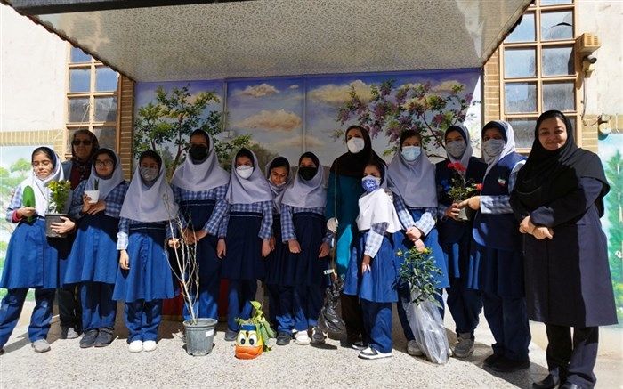 با خشک‌کردن پسماند گیاهی،«خشکاله»، غذای مناسب تغذیه دام تهیه می‌‌شود