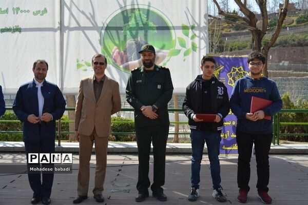 مراسم روز درختکاری و گرامیداشت هفته منابع طبیعی در منطقه ۲