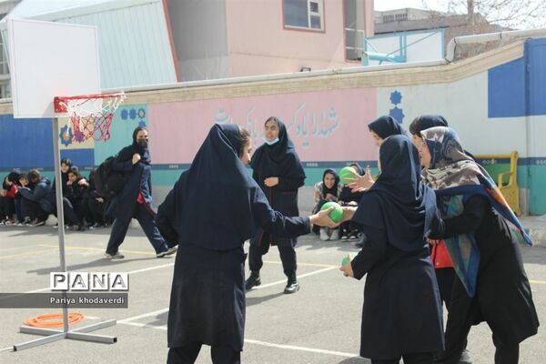 یک روز نشاط انگیز به‌مناسبت نیمه شعبان