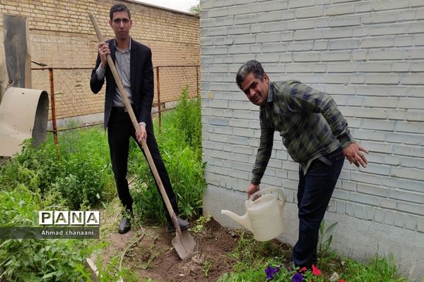 آیین نمادین درختکاری در مدارس کارون