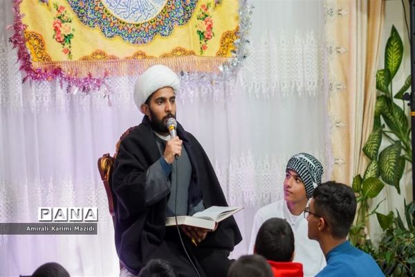 جشن خانگی هیات دانش‌آموزی انصارالمهدی ناحیه 3 به مناسبت میلاد امام زمان(عج)