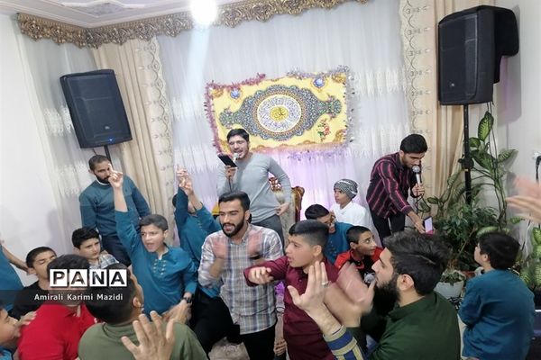 جشن خانگی هیات دانش‌آموزی انصارالمهدی ناحیه 3 به مناسبت میلاد امام زمان(عج)