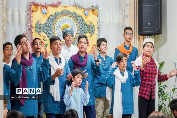 جشن خانگی هیات دانش‌آموزی انصارالمهدی ناحیه 3 به مناسبت میلاد امام زمان(عج)