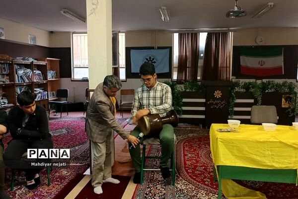 جشن‌نیمه شعبان در دبیرستان شهید بهشتی رودهن