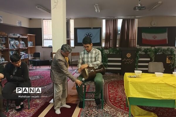 جشن‌نیمه شعبان در دبیرستان شهید بهشتی رودهن