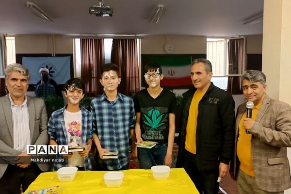 جشن‌نیمه شعبان در دبیرستان شهید بهشتی رودهن