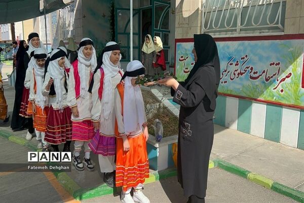 مسابقات فرهنگی هنری جشنواره امید فردا در رشته های آوایی و نمایشی