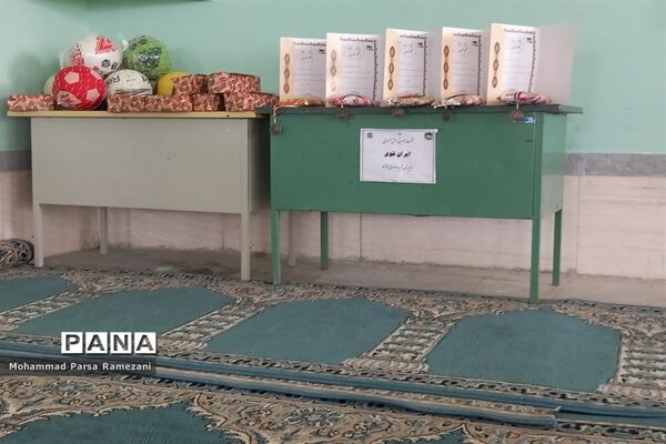 جشن میلاد امام زمان( عج)در آموزشگاه شهید طباطبایی محمد آباد عرب‌ها بخش جوادآباد