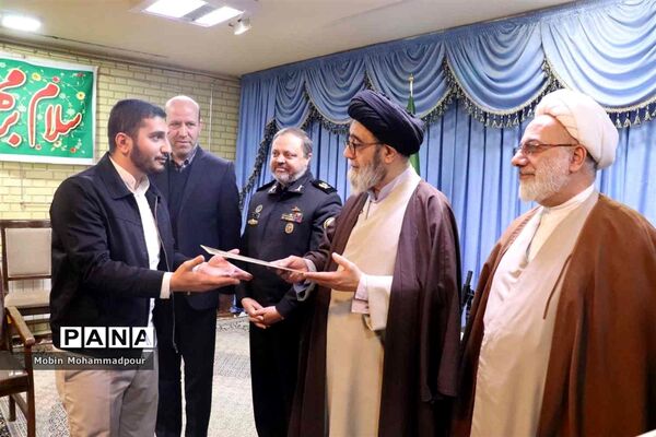 دیدار و تجلیل از مربیان فعال اتحادیه انجمن‌های اسلامی دانش‌آموزی آذربایجان شرقی