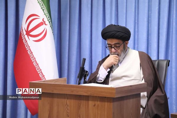 دیدار و تجلیل از مربیان فعال اتحادیه انجمن‌های اسلامی دانش‌آموزی آذربایجان شرقی