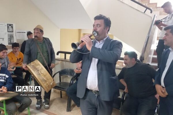 جشن نیمه شعبان و انتظار در هنرستان آیت‌الله هاشمی رفسنجانی رودهن