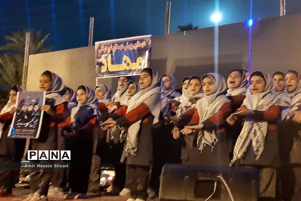 اجرای بیش از ۱۳ سرود دانش‌آموزی  و برنامه‌های مفرح در روز میلاد امام زمان (ع) در جهرم