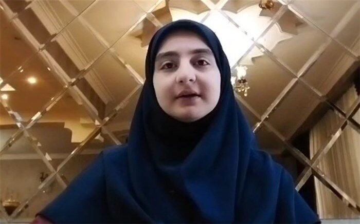 بیعت‌نامه دختران دبیرستان آزاده رودهن با حضرت مهدی(ع)/ فیلم