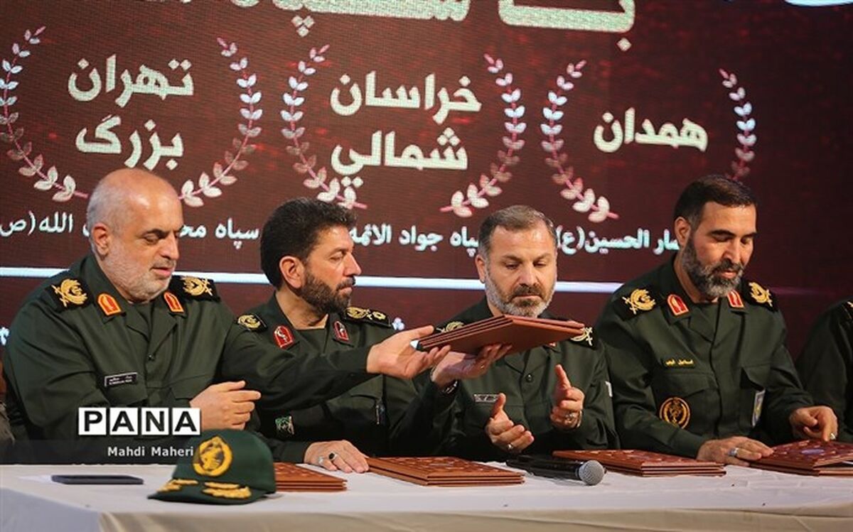 تفاهمنامه همکاری بنیاد روایت فتح باسپاه 5 استان کشور برای ساخت فیلم بسته شد