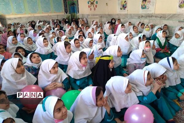 مراسم جشن نیمه شعبان در دبستان مطهره بیرجند