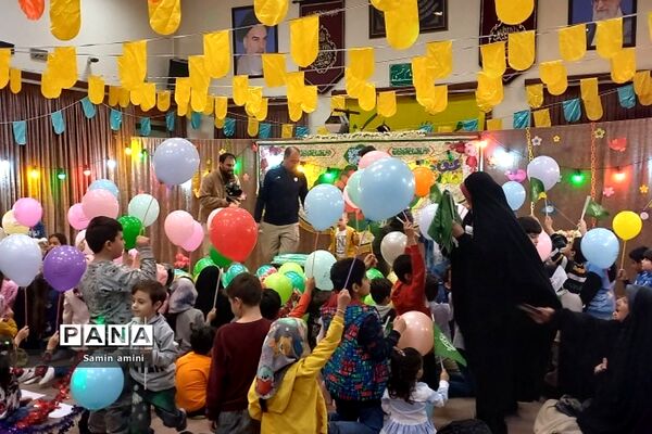 جشن نیمه شعبان ویژه کودکان در دفتر امام‌ جمعه رودهن