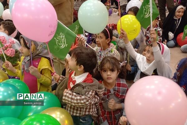 جشن نیمه شعبان ویژه کودکان در دفتر امام‌ جمعه رودهن
