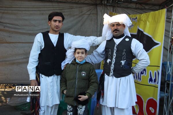 نمایشگاه صنایع‌دستی و محصولات اقوام و عشایر ایرانی در اسلامشهر