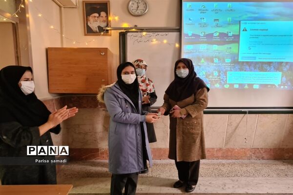 برپایی جشن بزرگ نیمه شعبان در دبیرستان فرهنگ ۱۳