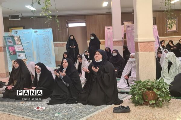 برپایی جشن بزرگ نیمه شعبان در دبیرستان فرهنگ ۱۳
