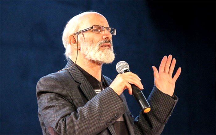 تجلیل از داود فتحعلی بیگی در تالار چهارسو مجموعه تئاترشهر