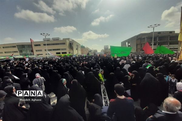 تجمع منتظران ظهور امام عصر (عج)  در مشهد