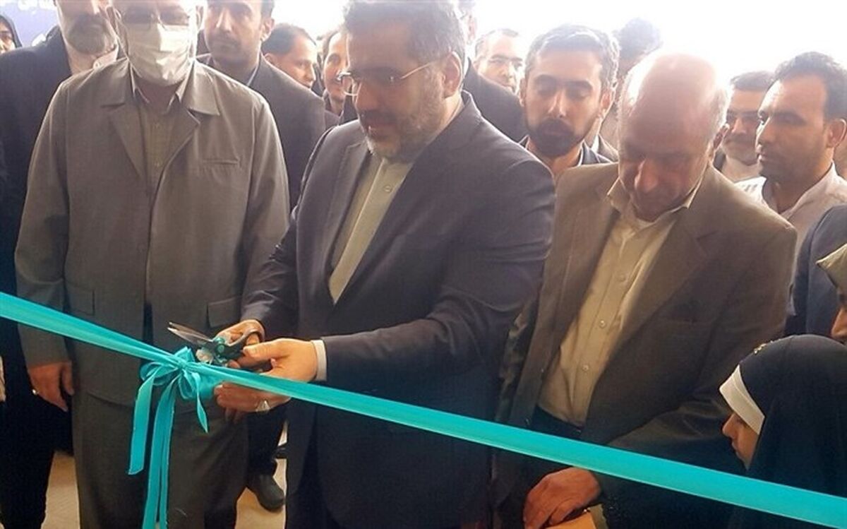 افتتاح دوازدهمین کتابخانه مرکزی کشور با حضور وزیر ارشاد در قم