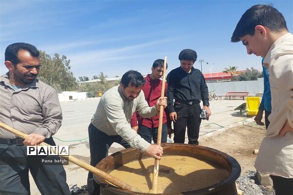 جشن بزرگ میلاد حضرت ولی عصر(عج) دبیرستان نمونه دولتی امام رضا (ع)  بافق