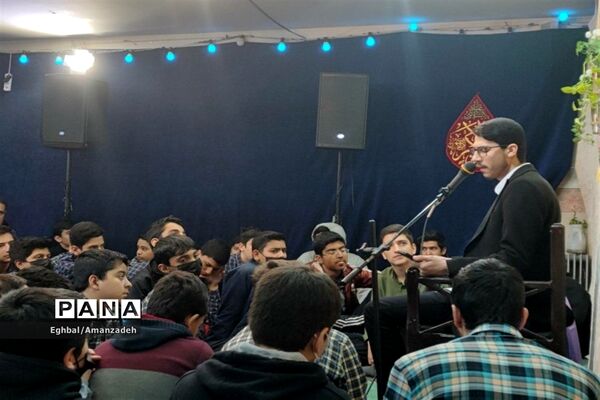 کاشت بذر مهر در عید مهر و همدلی