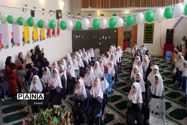 برپایی جشن عید نیمه شعبان در دبستان دخترانه نورایمان منطقه ۳
