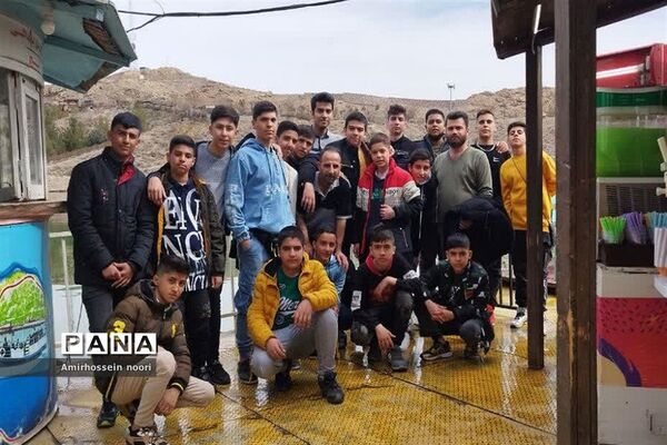 اردوی تفریحی دانش‌آموزان مدرسه شهدای بانک مسکن در مشهد مقدس