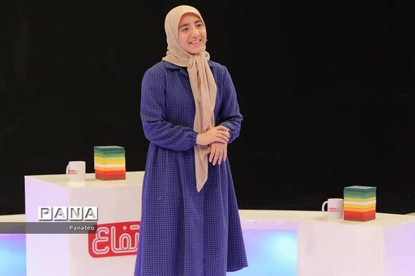 دانش آموز خبرنگاران پانا شهرستان‌های تهران در برنامه تلویزیونی هم ارتفاع