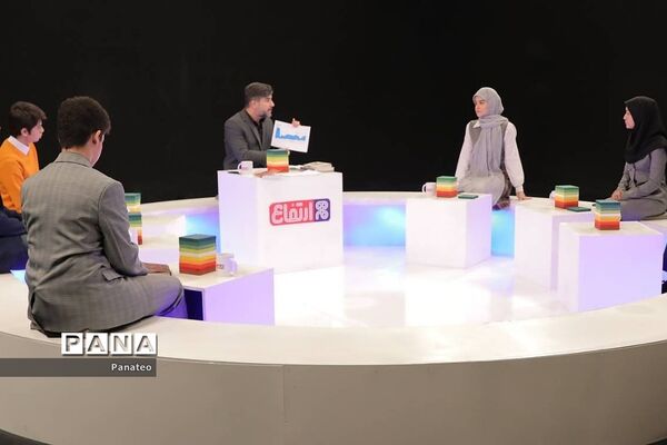 دانش آموز خبرنگاران پانا شهرستان‌های تهران در برنامه تلویزیونی هم ارتفاع
