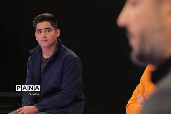 دانش آموز خبرنگاران پانا شهرستان‌های تهران در برنامه تلویزیونی هم ارتفاع