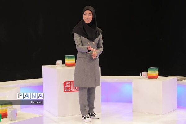 دانش آموز خبرنگاران پانا شهرستان‌های تهران در برنامه تلویزیونی هم ارتفاع