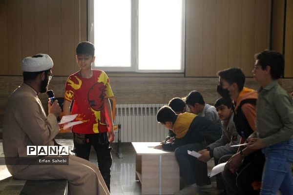 اجتماع بزرگ دانش‌آموزان معتکف یاوران مهدی(عج) سمنان