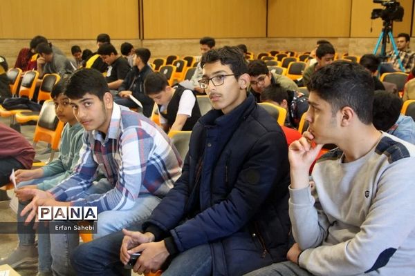 اجتماع بزرگ دانش‌آموزان معتکف یاوران مهدی(عج) سمنان