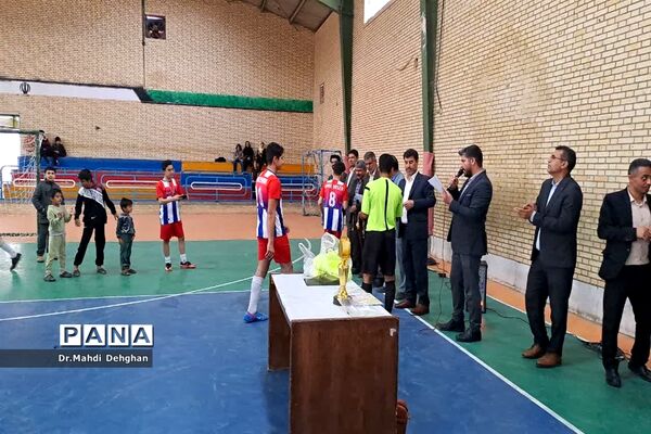 برگزاری مسابقات جام بین مدارس در شهرستان خاتم