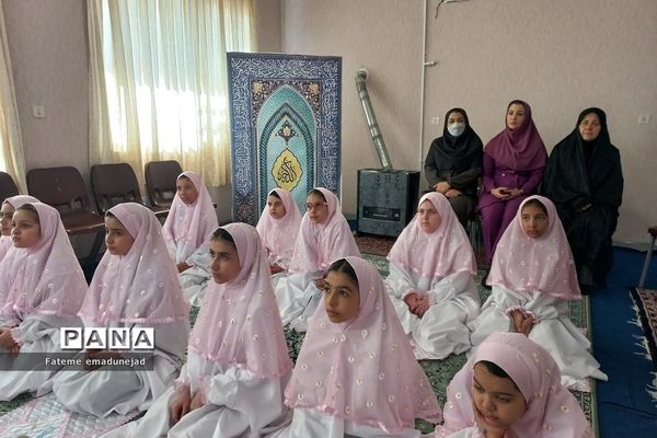 جشن تکلیف در دبستان کوثر رودهن