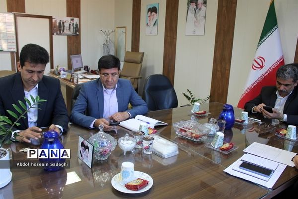 جلسه طلایه‌داران تربیت در اداره‌کل آموزش و پرورش استان بوشهر