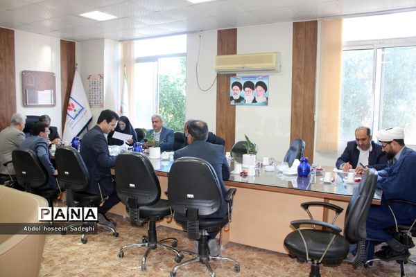 جلسه طلایه‌داران تربیت در اداره‌کل آموزش و پرورش استان بوشهر