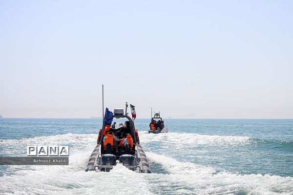 بازدید دانش‌آموزان سمپاد از مراکز مهم نظامی، دفاعی و پالایشگاه ستاره خلیج‌فارس استان هرمزگان