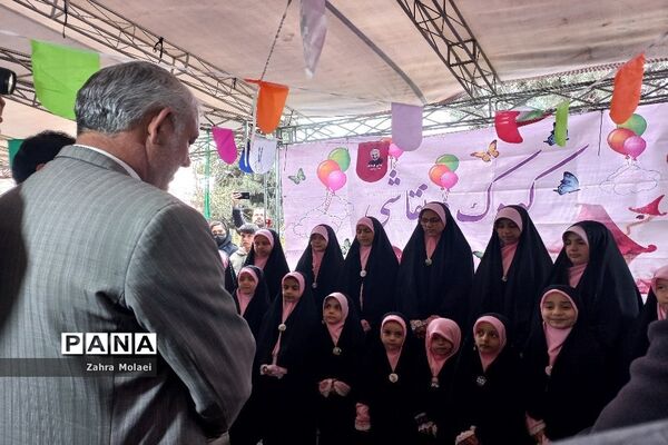 رزمایش جهادی محلات کم برخوردار در شهرستان بهارستان
