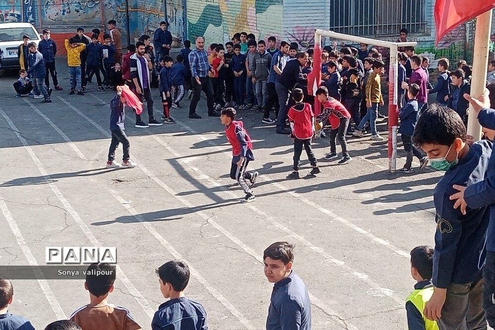 برگزاری المپیاد ورزشی درون مدرسه‌ای در دبستان پسرانه میعاد بهارستان‌2