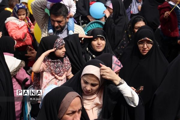 همایش کالسکه سواران نسل ظهور در مسیر مسجد جمکران