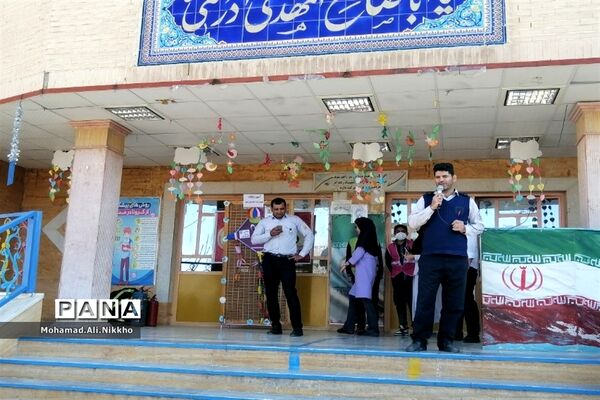 حضور آتش‌نشانان پاکدشتی در آستانه چهارشنبه سوری در مدارس